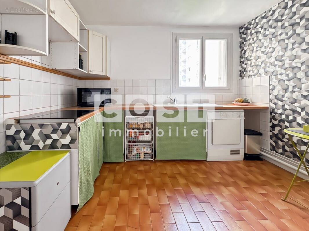 Appartement à ASNIERES-SUR-SEINE