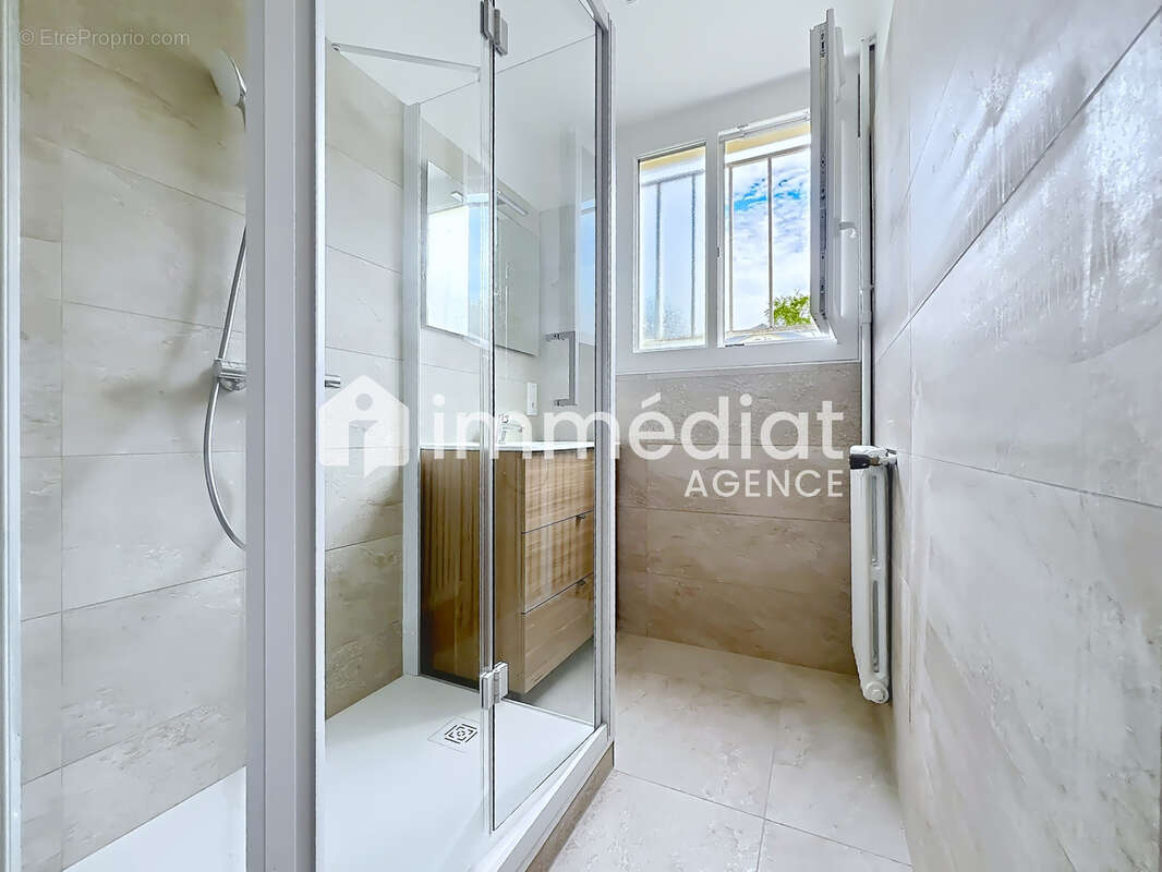 Appartement à RUEIL-MALMAISON