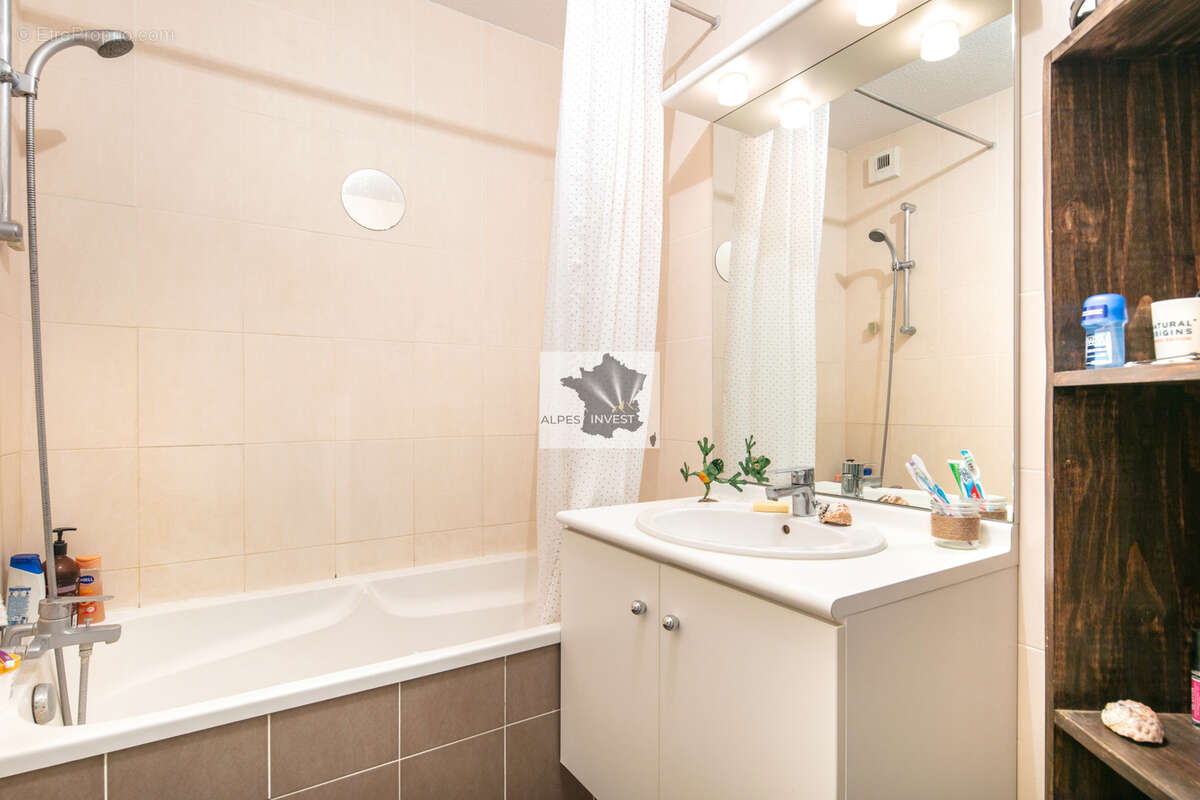 Appartement à TENCIN