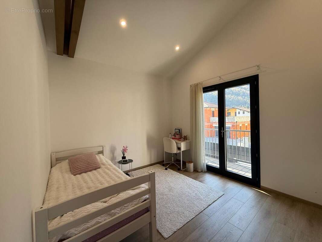 Photo 8 - Maison à BONNEVILLE