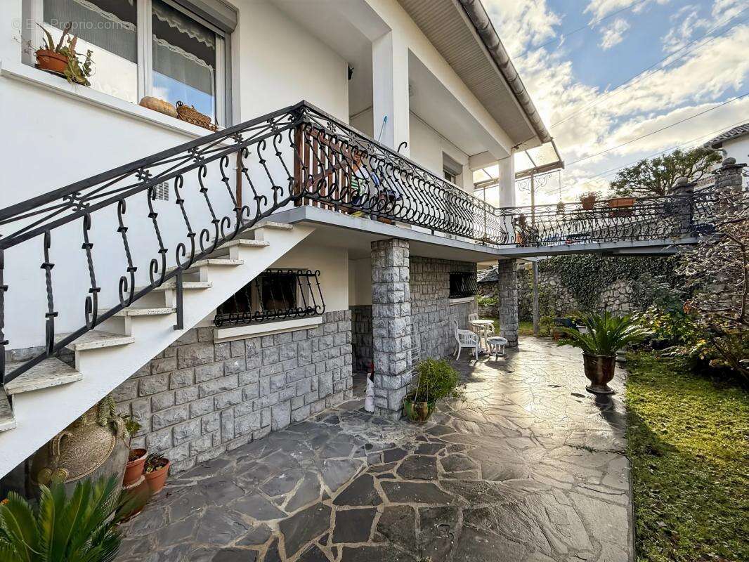 Maison à TARASCON-SUR-ARIEGE