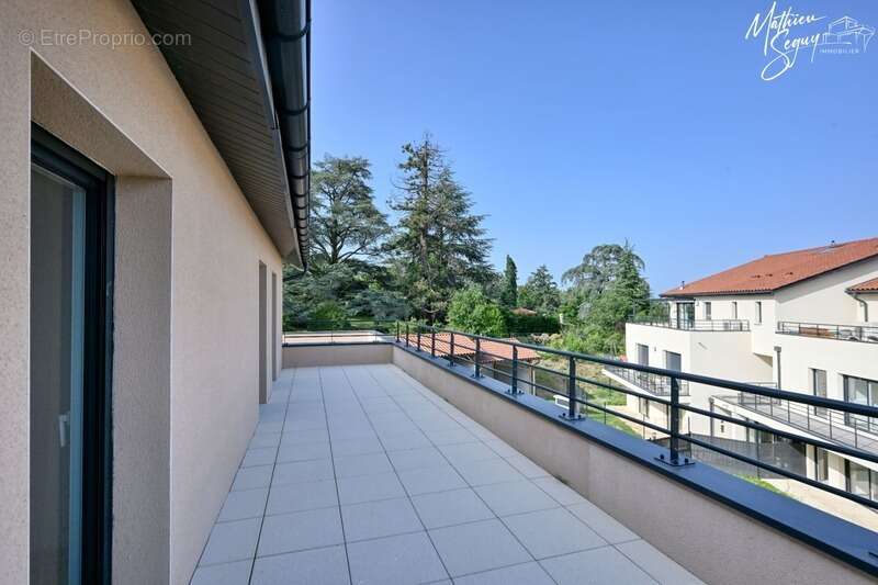 Appartement à VAUGNERAY