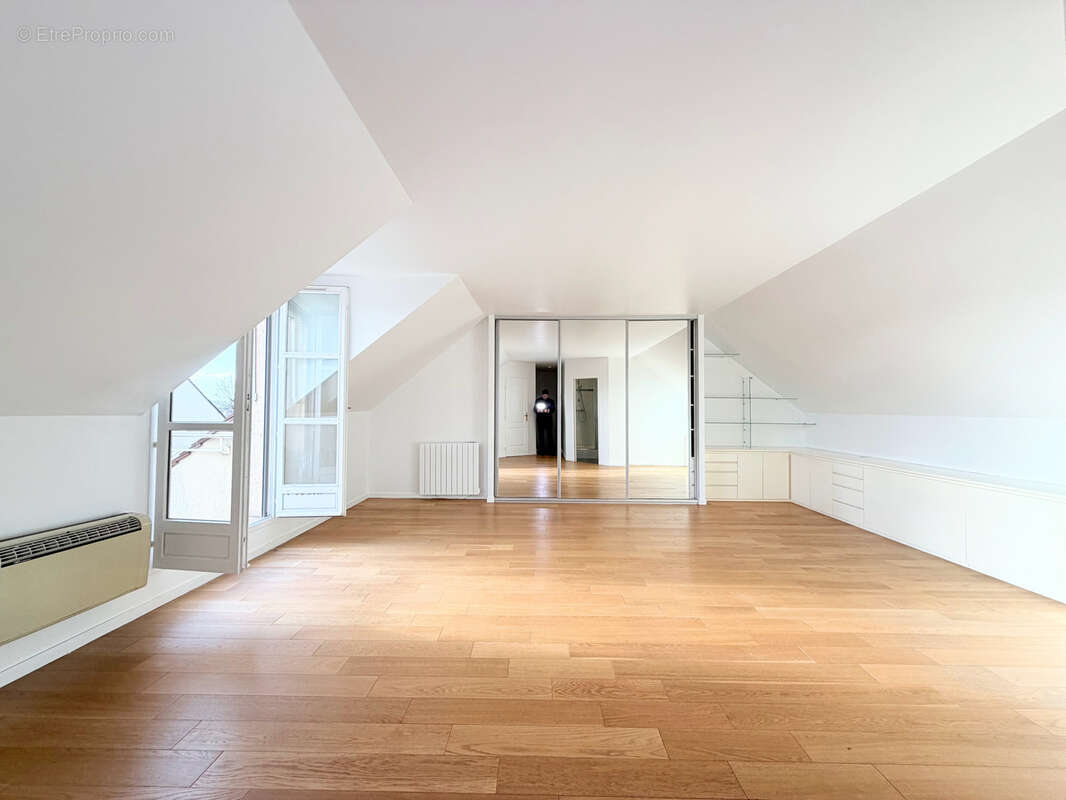 Maison à RUEIL-MALMAISON