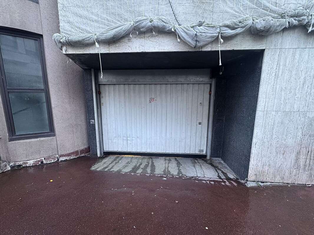 Parking en sous-sol - petite citadine ou deux roues - photo 5