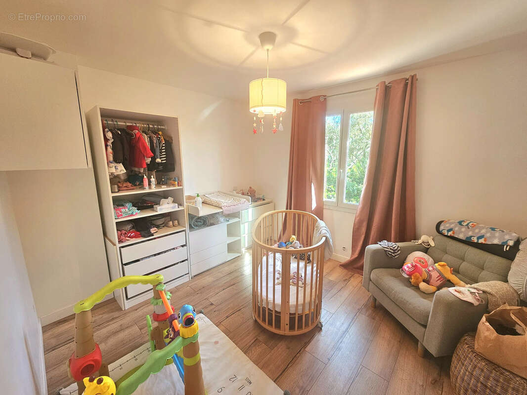 Maison à BORMES-LES-MIMOSAS