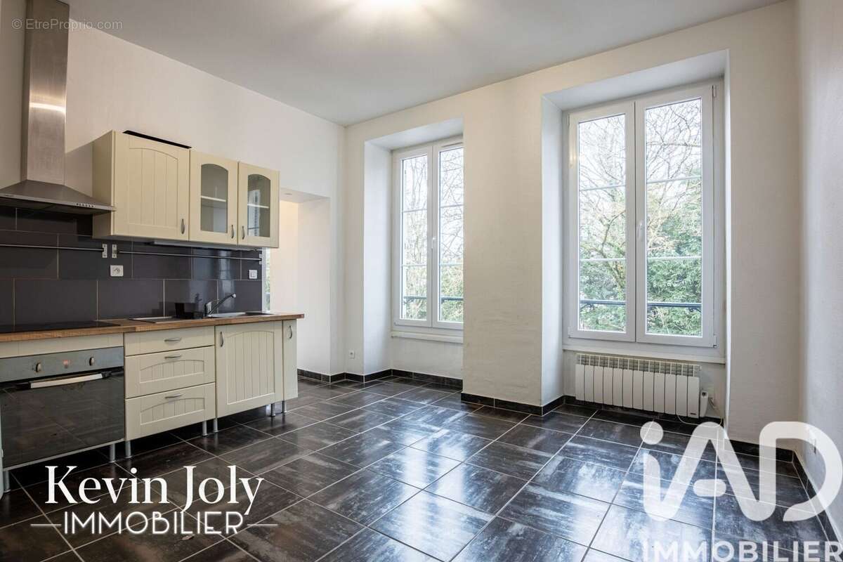 Photo 2 - Appartement à SAINT-JEAN-DE-BRAYE