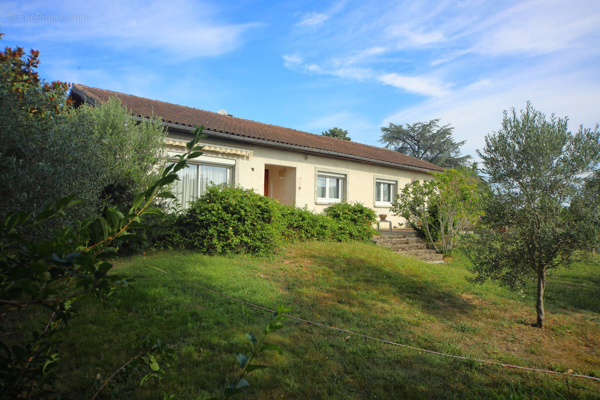 Maison à LABARTHE-SUR-LEZE