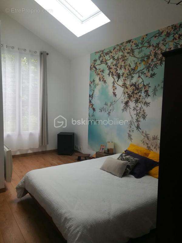 Maison à EVRY-GREGY-SUR-YERRE