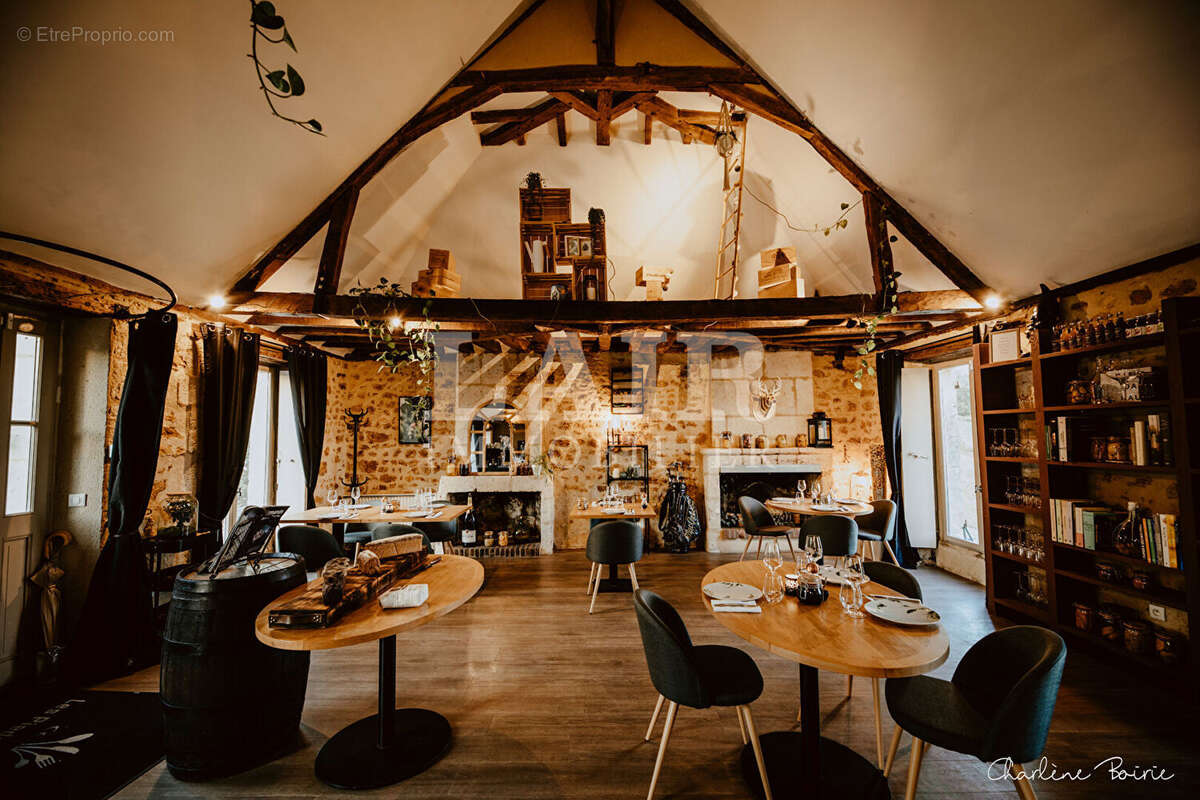 Commerce à MORTAGNE-AU-PERCHE