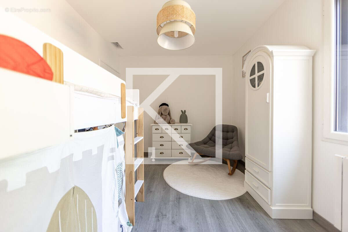 Maison 161 m² à La Milesse  - photo 9