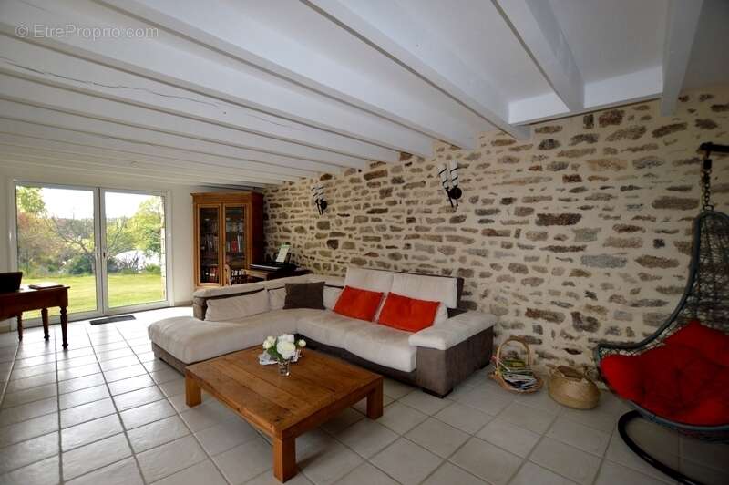 Maison à SAINT-BARTHELEMY