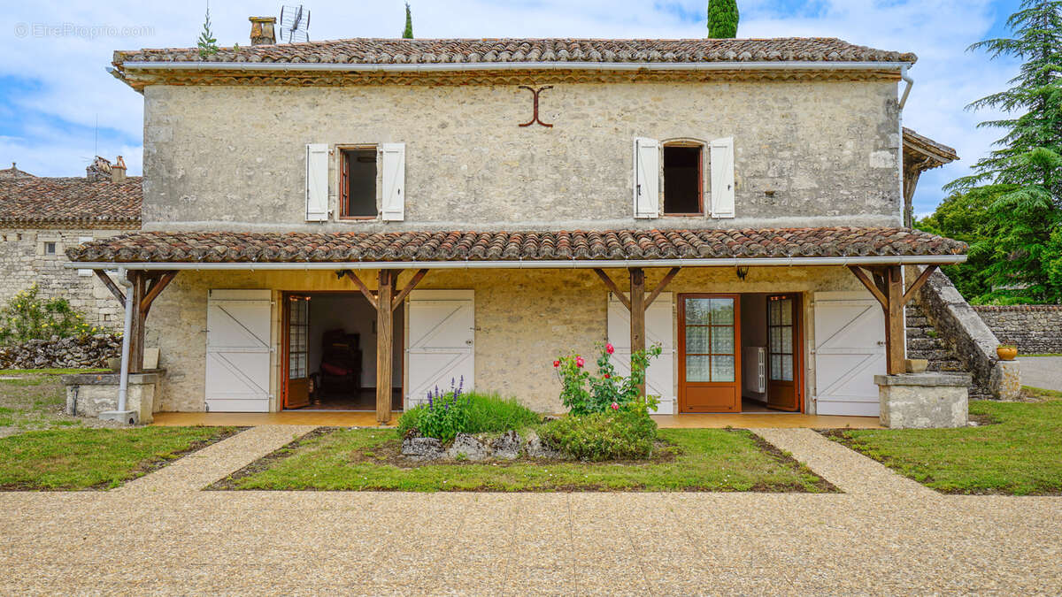 Maison à BAGAT-EN-QUERCY