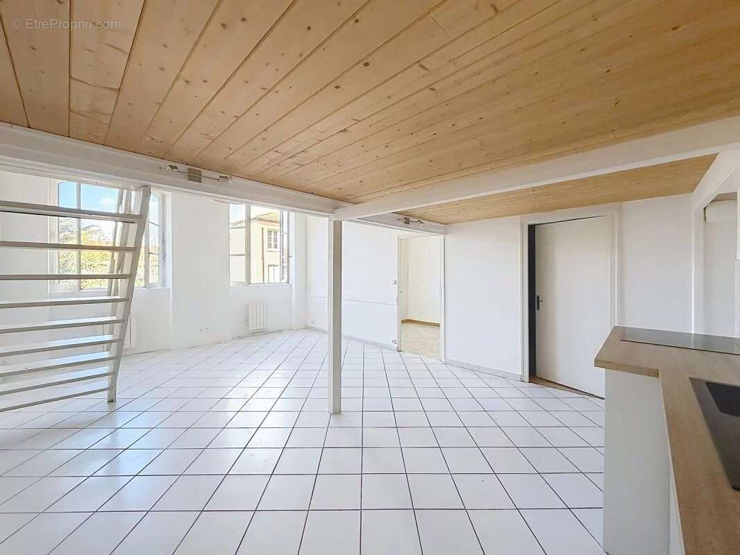 Appartement à LYON-4E