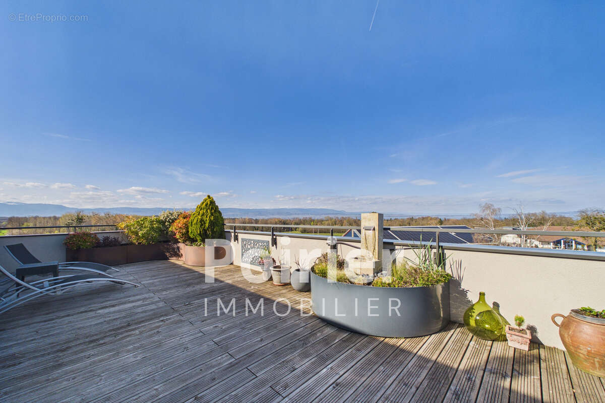 Appartement à SCIEZ