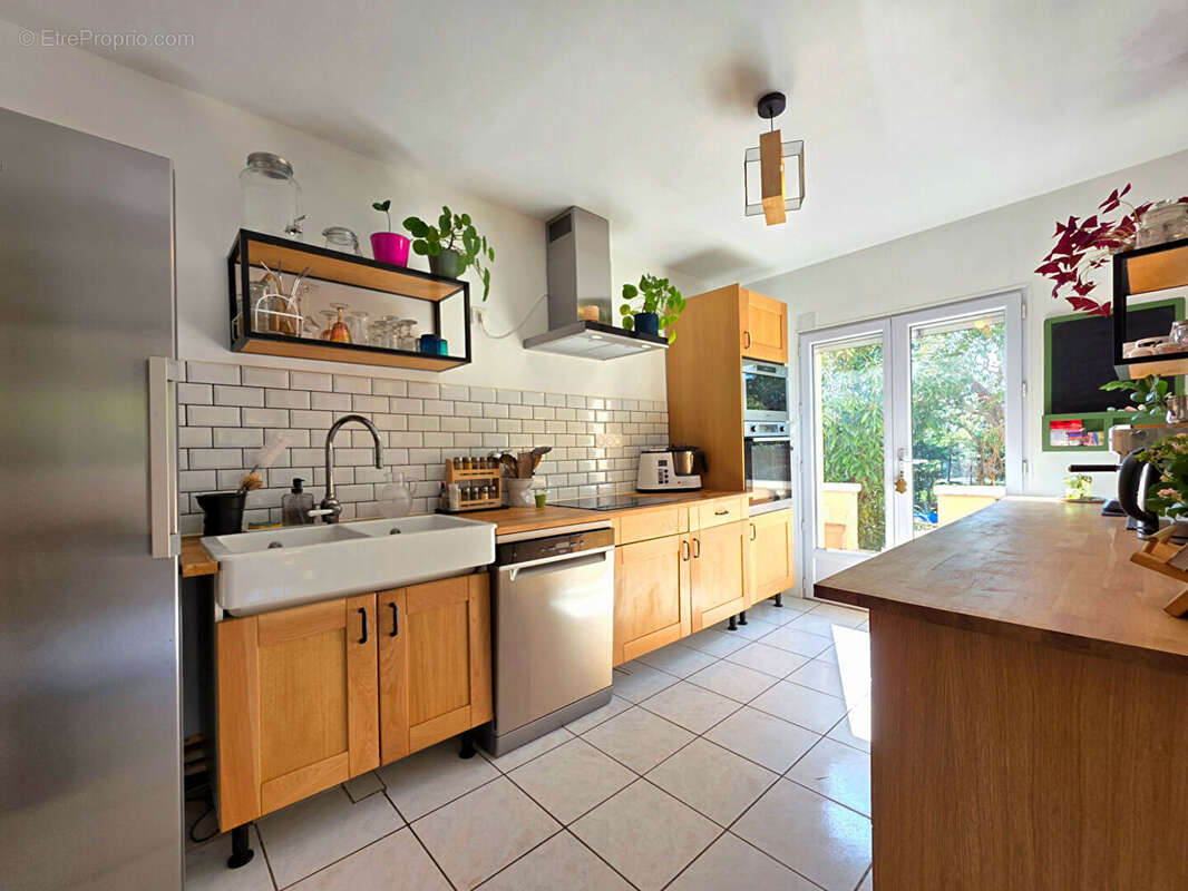 Maison à ROMANS-SUR-ISERE