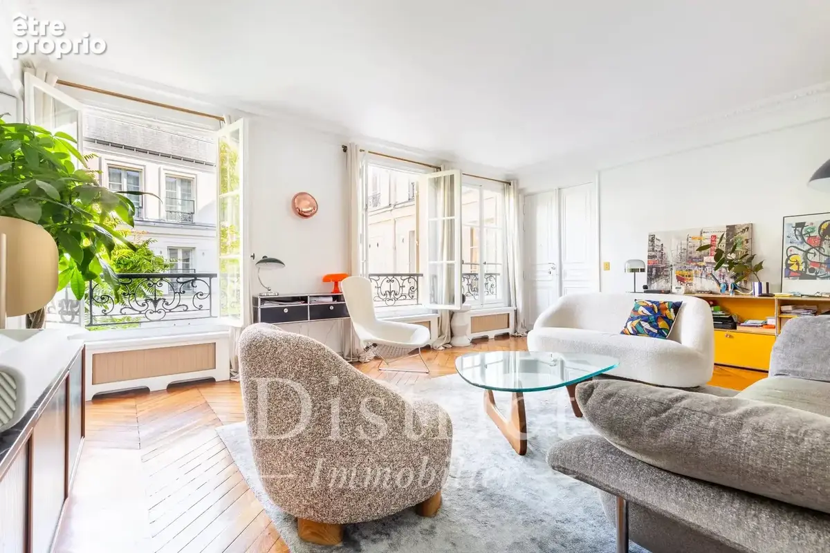Appartement 4 pièces 99 m² · à Paris-8e · 99,3 m² · 1 350 000 €