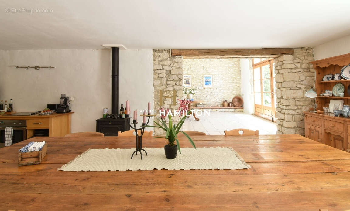 Propriete de campagne du xixe siecle - parc, puits, four a pain, salle polyvalente - photo 3