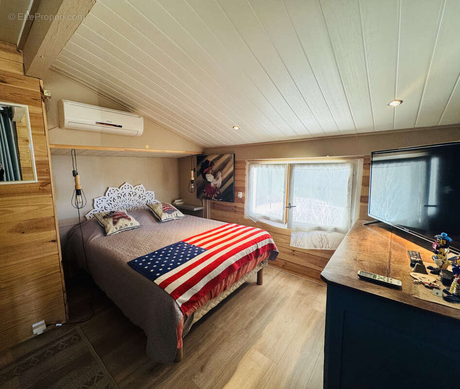 Maison à BORMES-LES-MIMOSAS