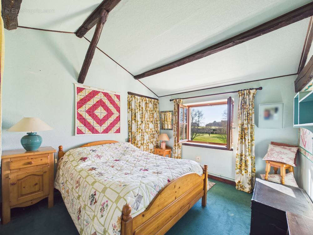 Maison à NOUAILLE-MAUPERTUIS