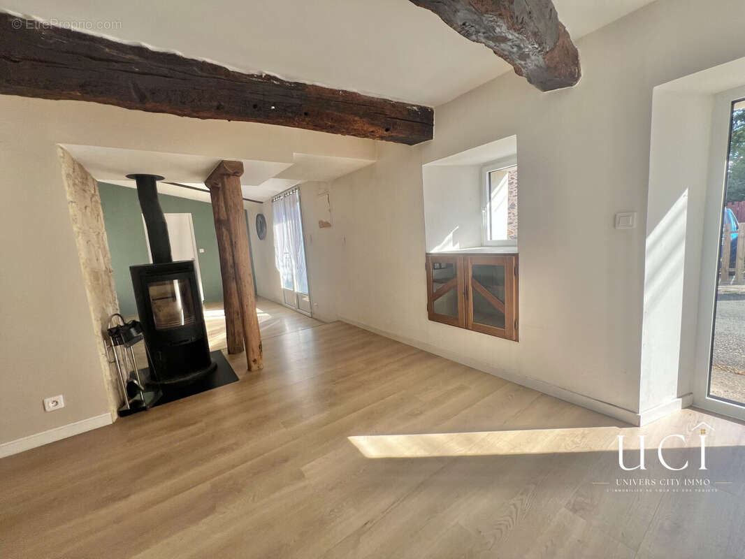 Maison 119 m² à Rocheserviere  - photo 6