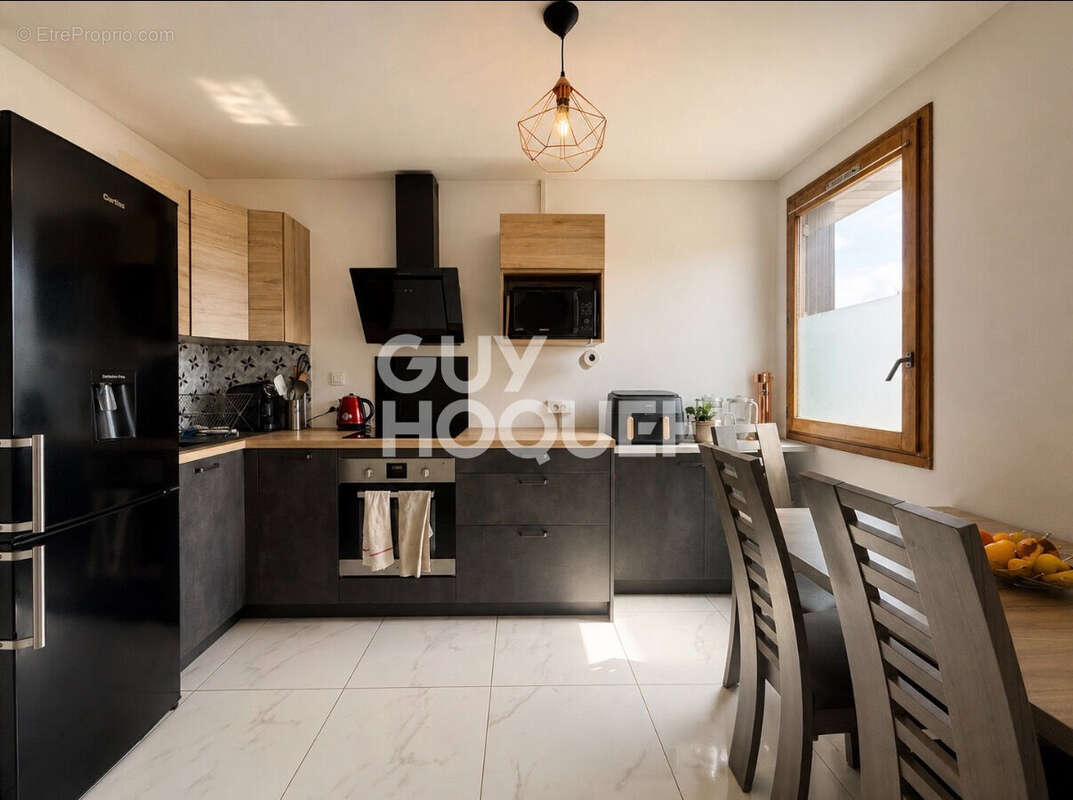 Appartement à MEYTHET