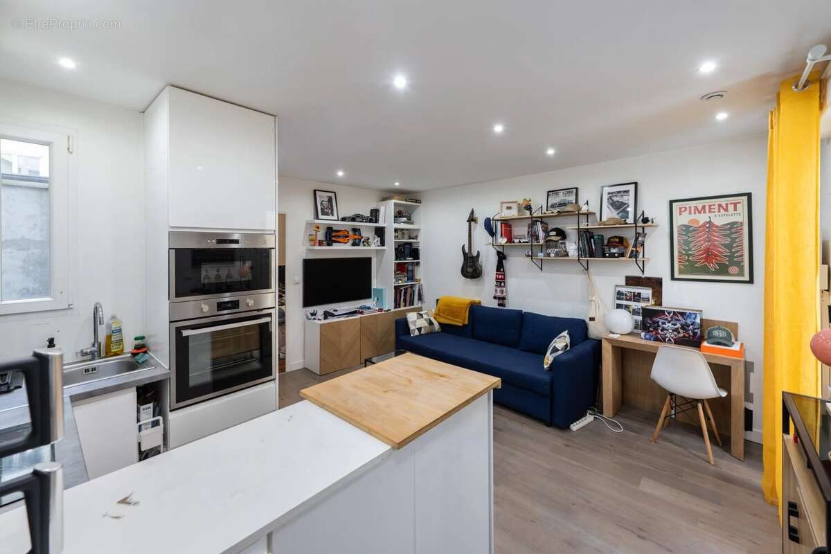 Appartement à PARIS-11E