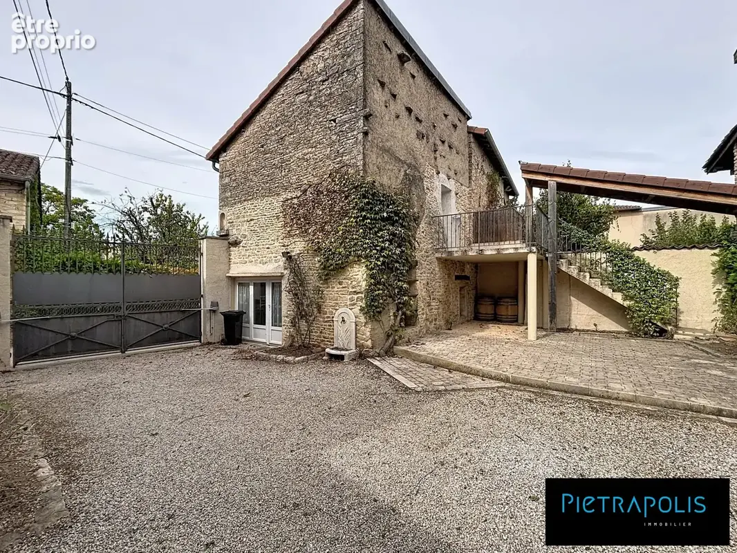 Photo Maison à Lugny au prix de 250 000€
