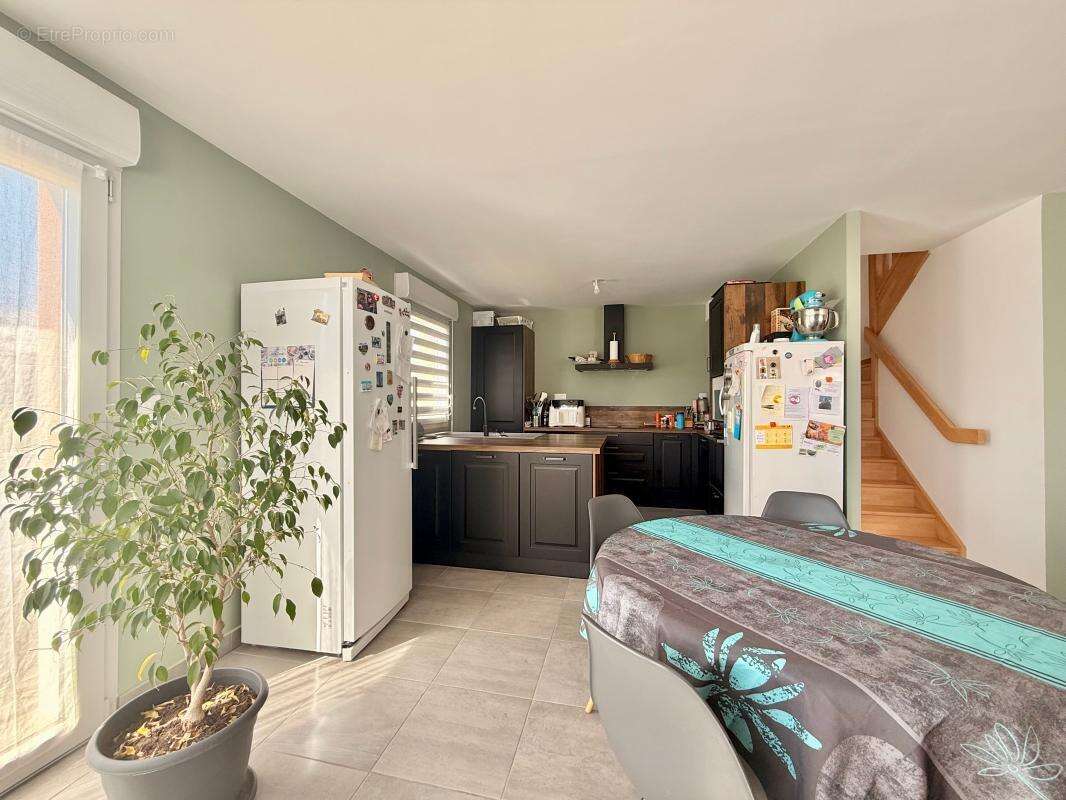 Maison à CESSEY-SUR-TILLE