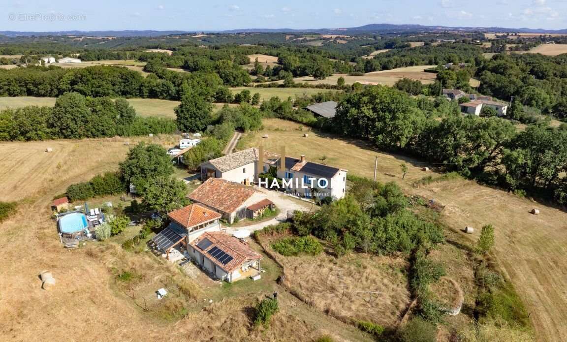 Maison à CORDES-SUR-CIEL