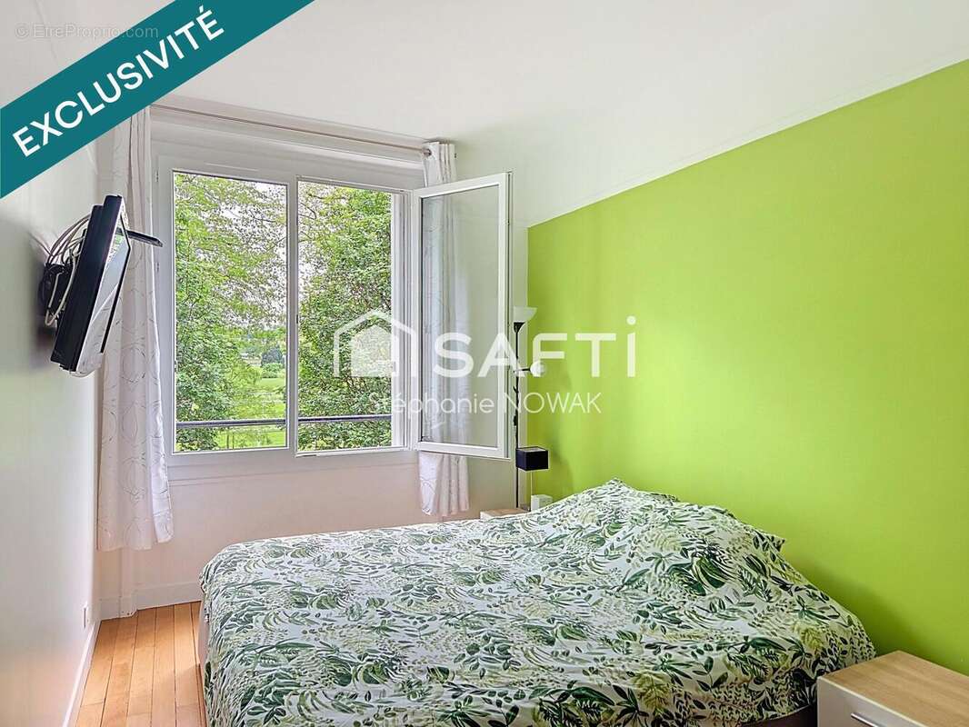 Photo 2 - Appartement à SURESNES