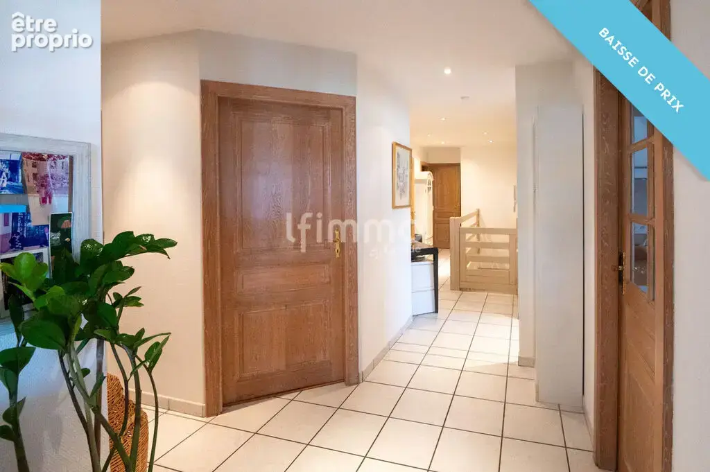 Très bel attique 149 m² env. avec terrasse 63 m², 2 parkings et - photo 15