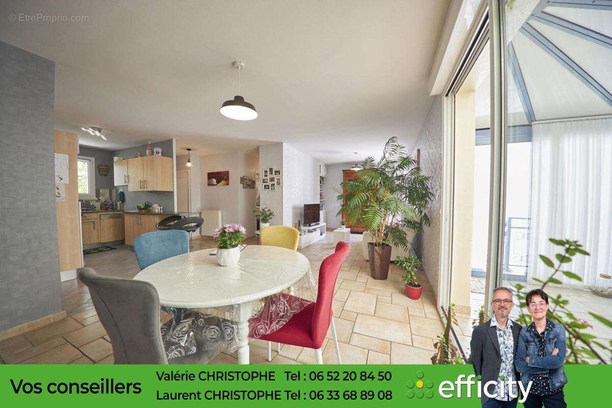 Maison 110 m² à Les Ponts-De-Ce  - photo 7
