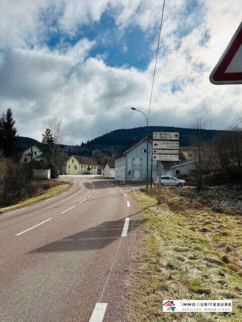 Terrain à CORNIMONT