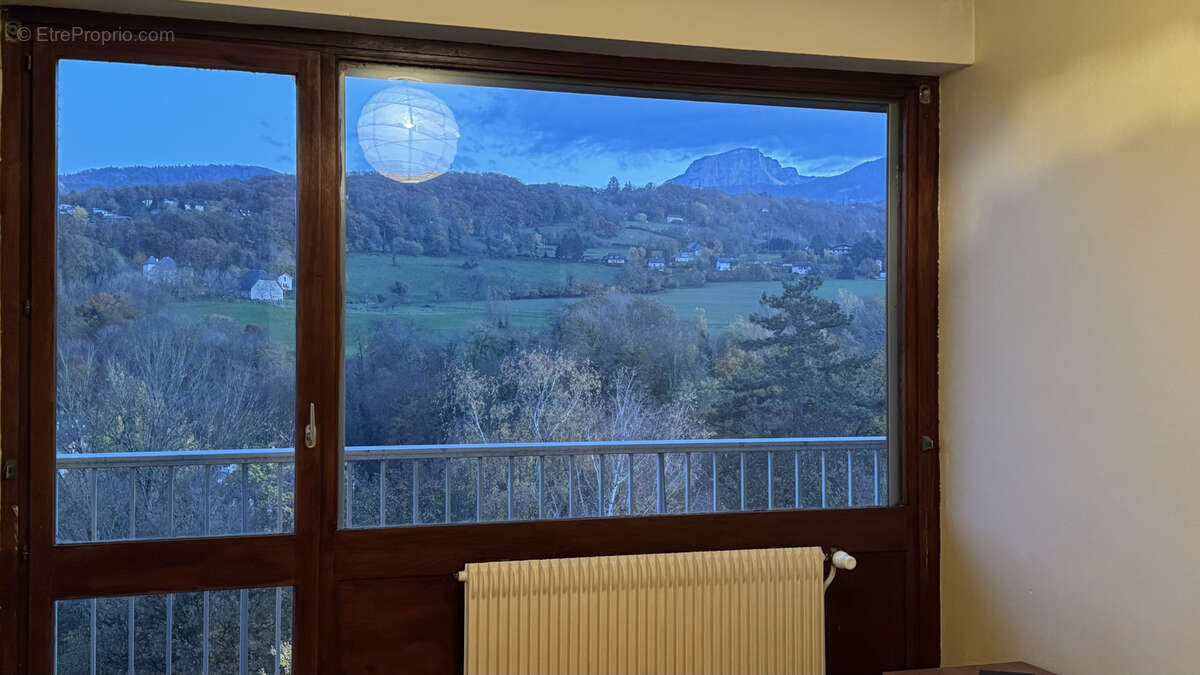 Appartement à JACOB-BELLECOMBETTE