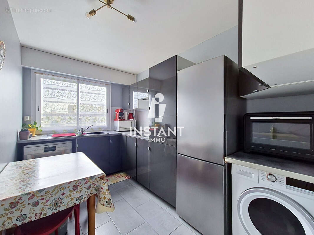 Appartement à MAISONS-ALFORT