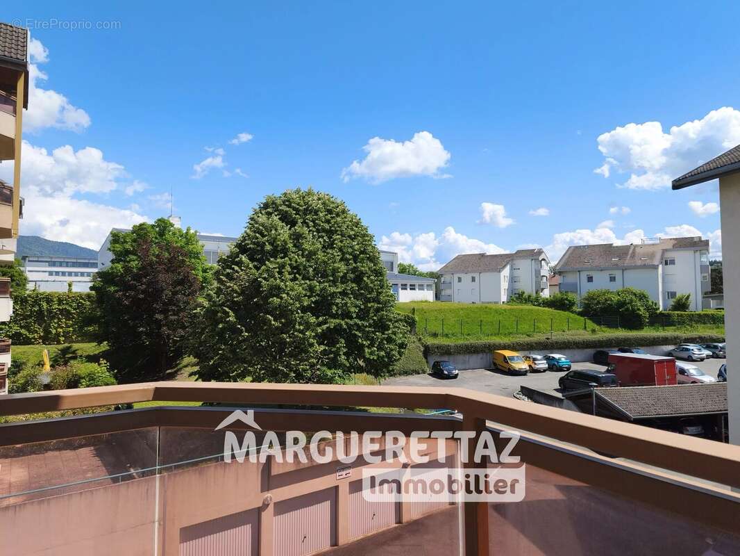Appartement à VILLE-LA-GRAND
