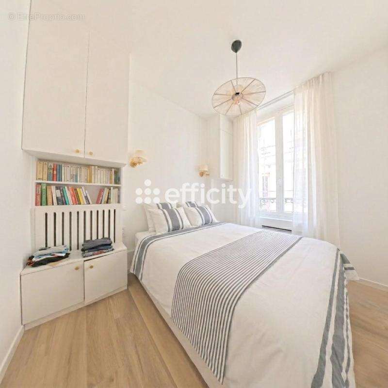 Appartement à PARIS-12E