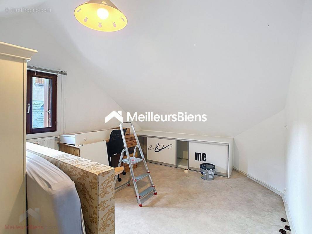 Appartement à SAINT-JEAN-DE-MAURIENNE