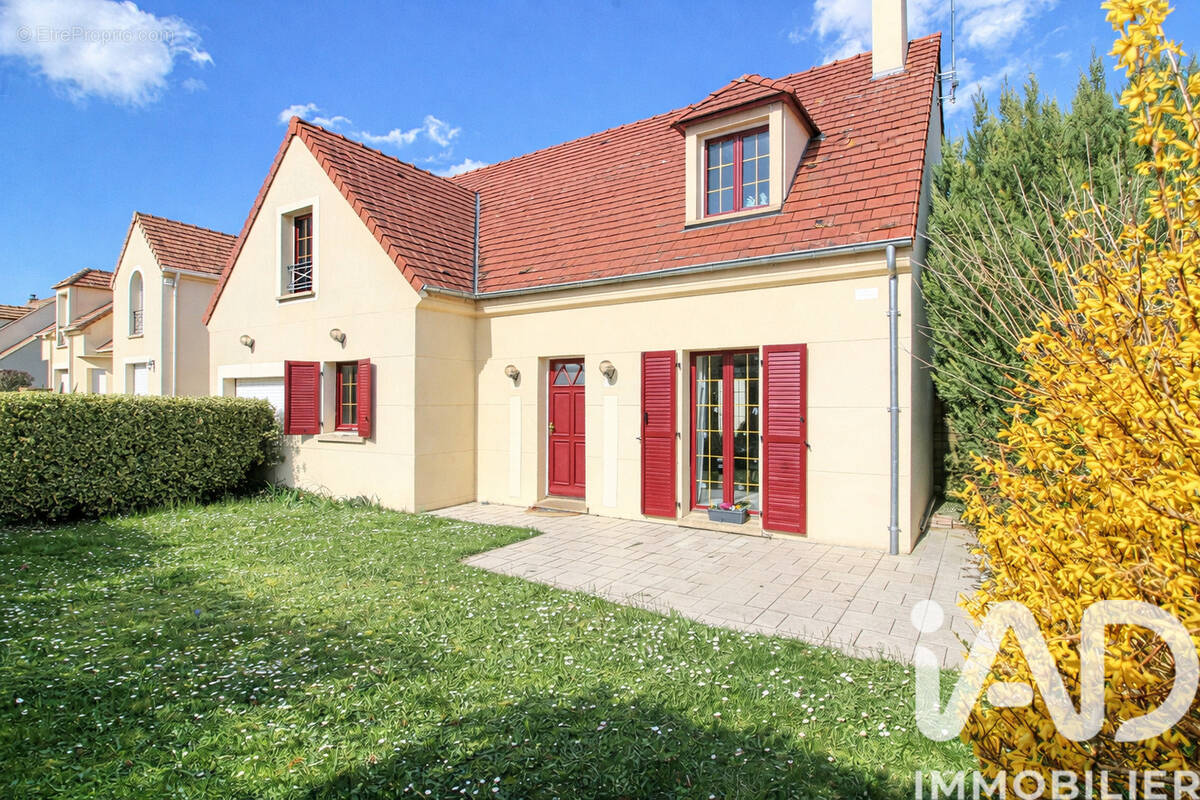 Photo 1 - Maison à MAURECOURT