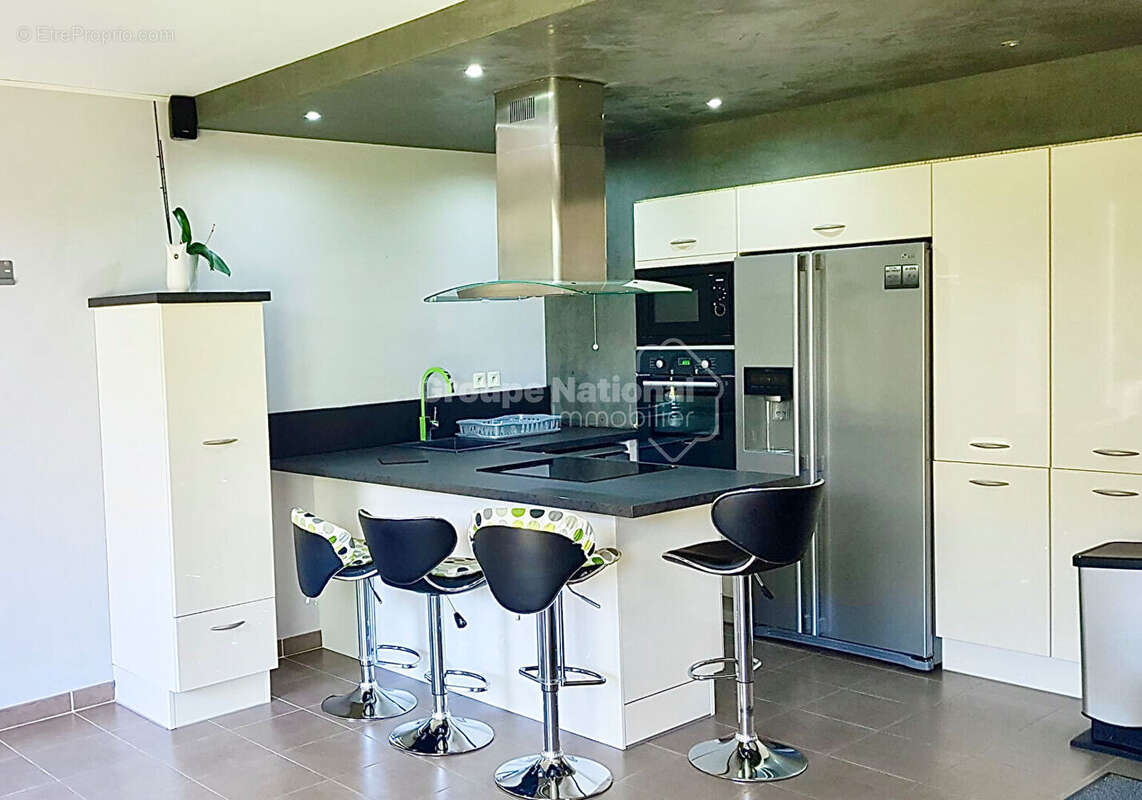 Appartement à MARIGNANE