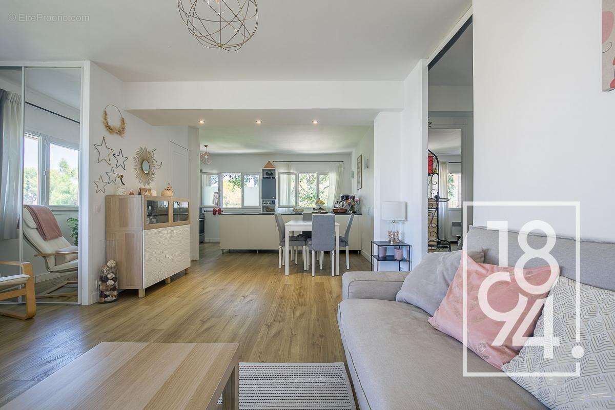 Appartement à MARSEILLE-12E