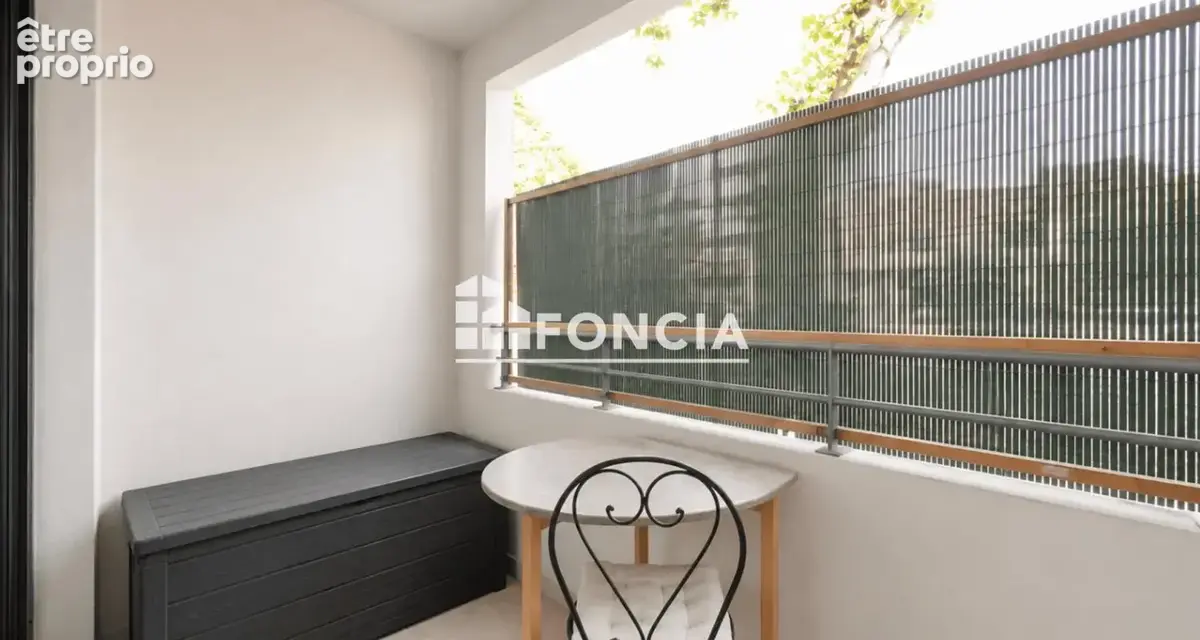 Bel appartement T2 proche luma avec balcon et place de parking - photo 3