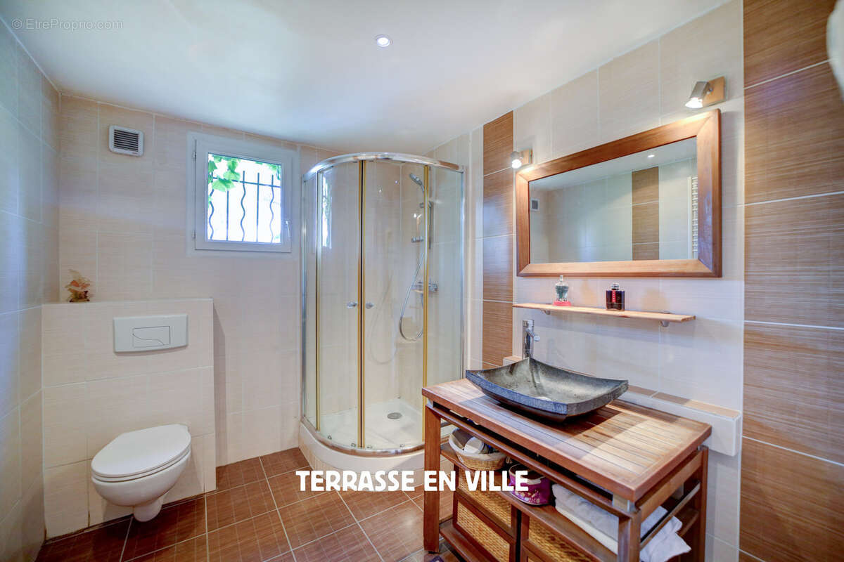 Peypin - villa t6 - 160 m2 - terrain 2000 m2 - piscine- garage - 599 000 € - photo 13