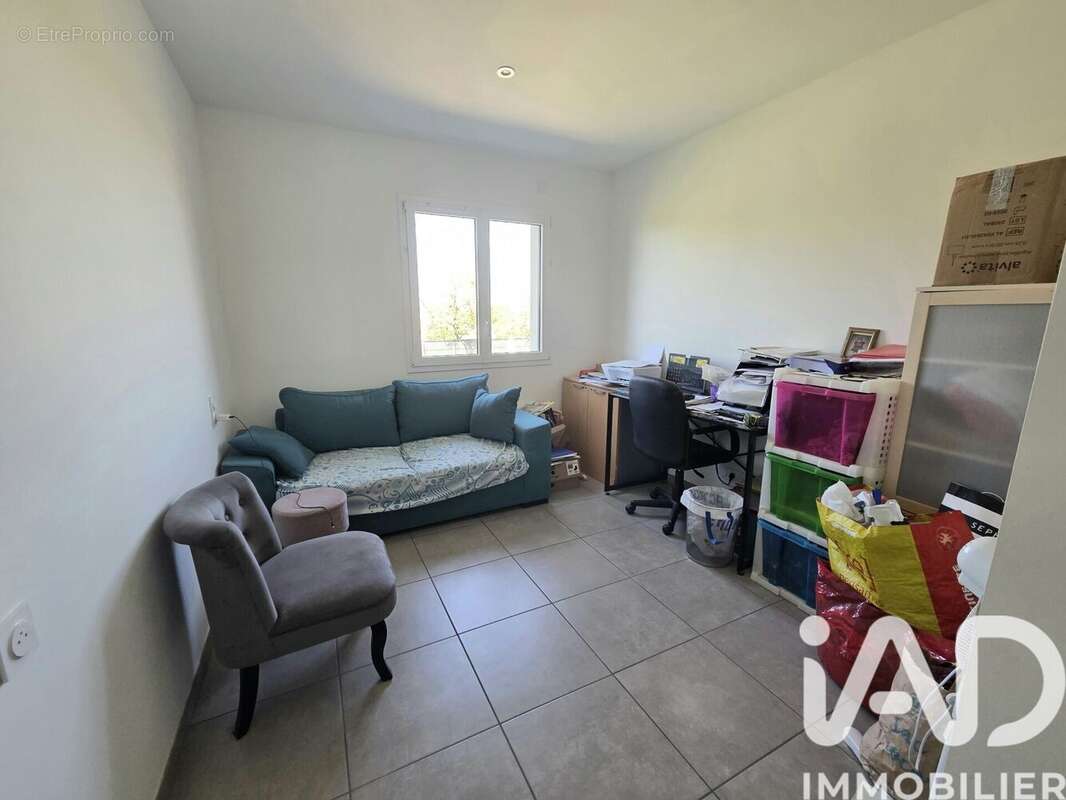 Maison 131 m² à Jugeals-Nazareth  - photo 8