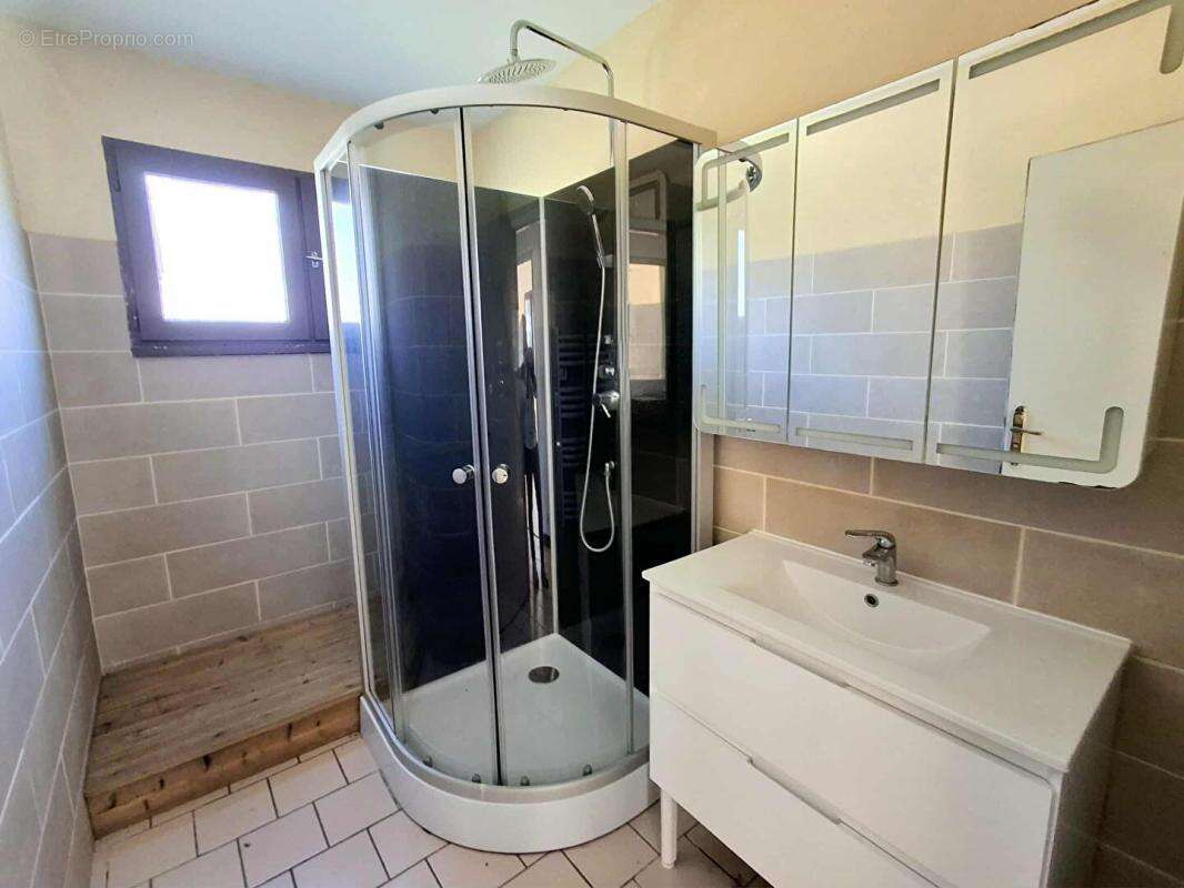 Maison à SAINT-ANDRE-DE-CUBZAC