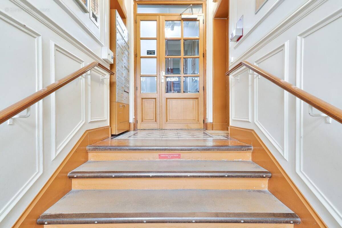 Appartement à NANTERRE
