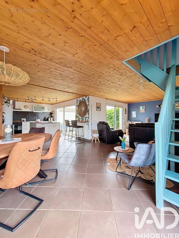 Photo 1 - Maison à NUAILLE-D'AUNIS