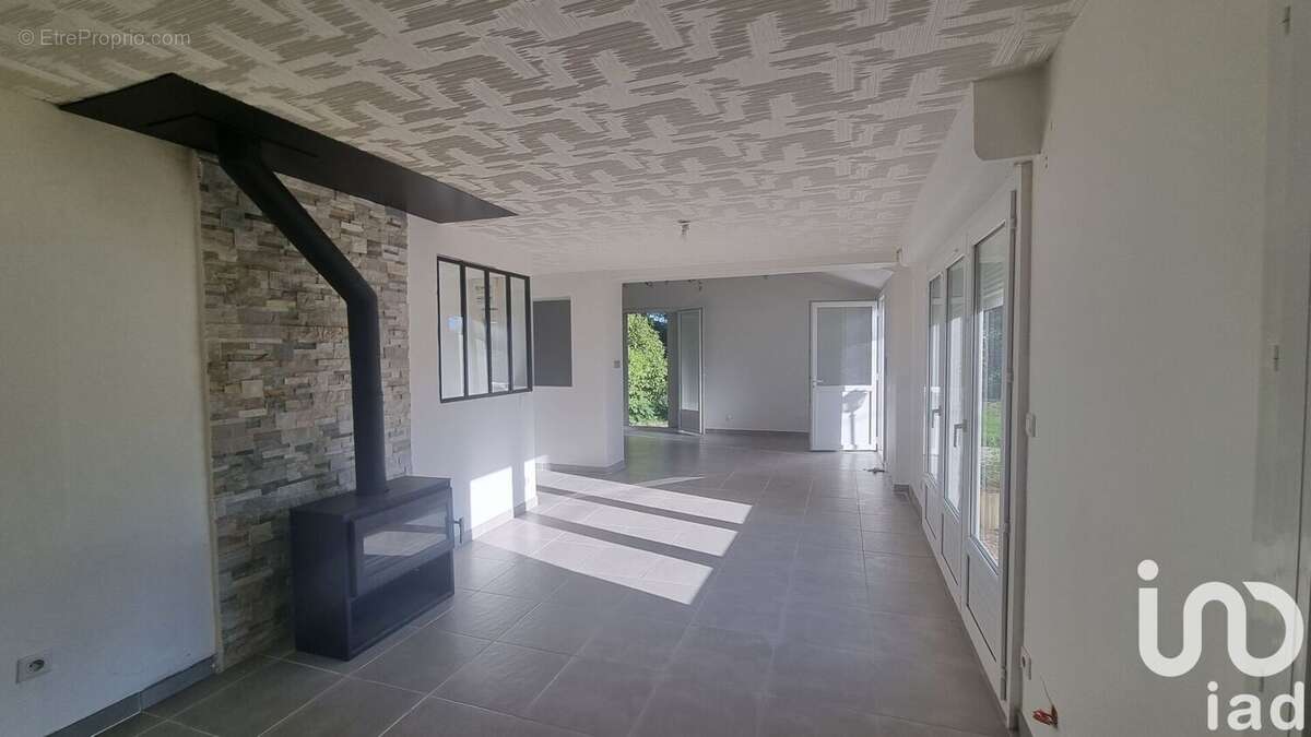 Photo 4 - Maison à LA CHAPELLE-SUR-AVEYRON