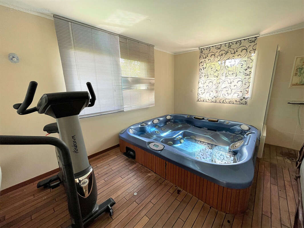 Maison à TOURNEFEUILLE