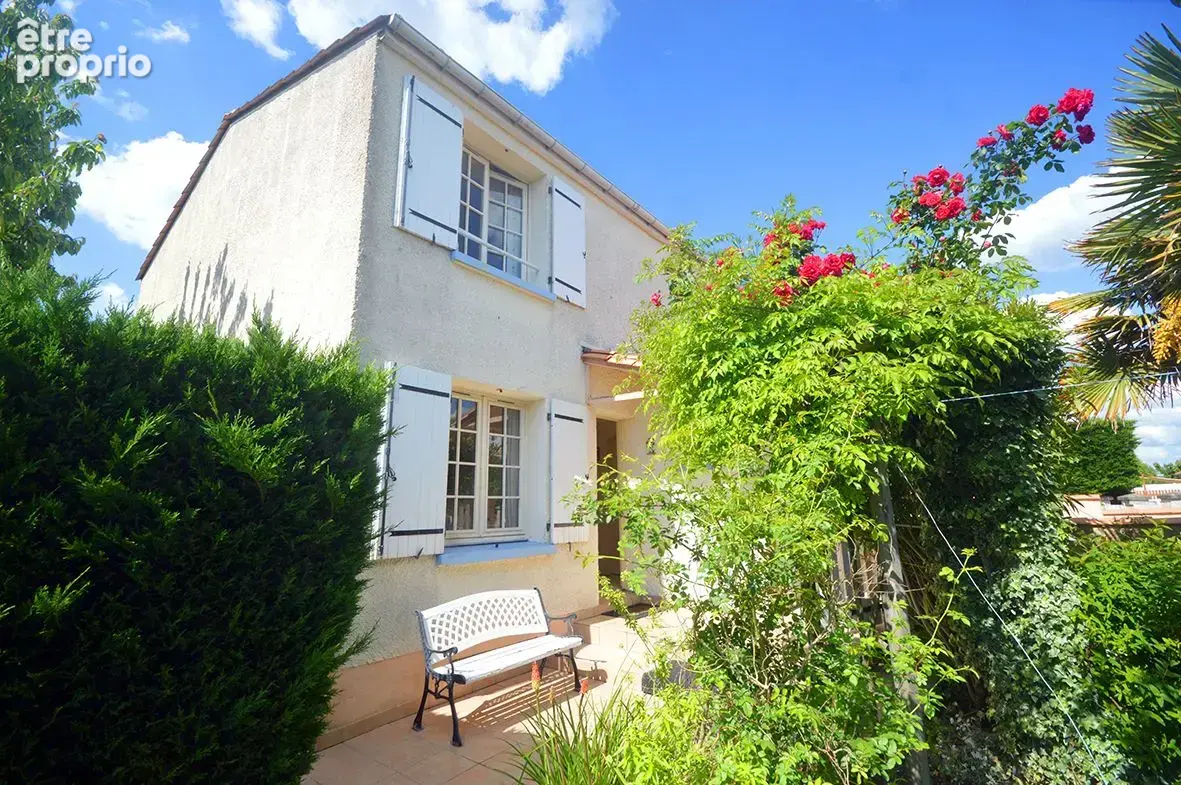 Maison 86 m² à Saint-Georges-De-Didonne  - photo 2